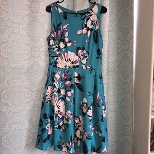 Women’s Size 10 Roz&Ali Floral Evening/Event Dress